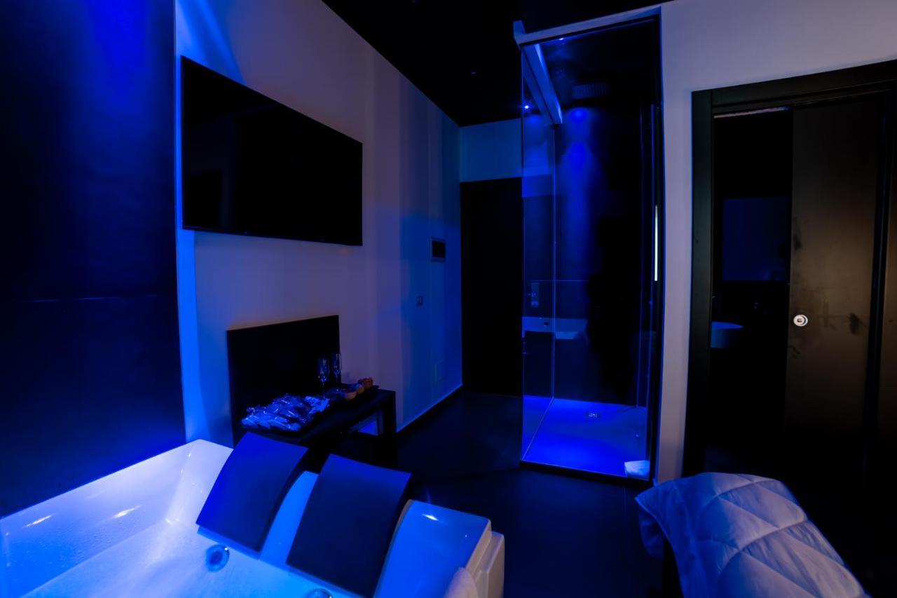 Maximum Hub Suite&Spa Palermo Exteriör bild