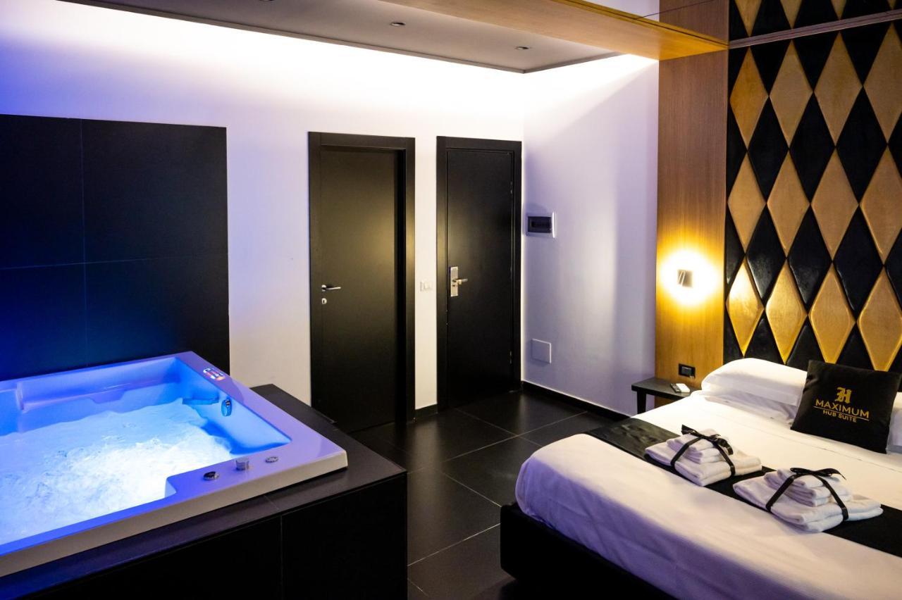 Maximum Hub Suite&Spa Palermo Exteriör bild