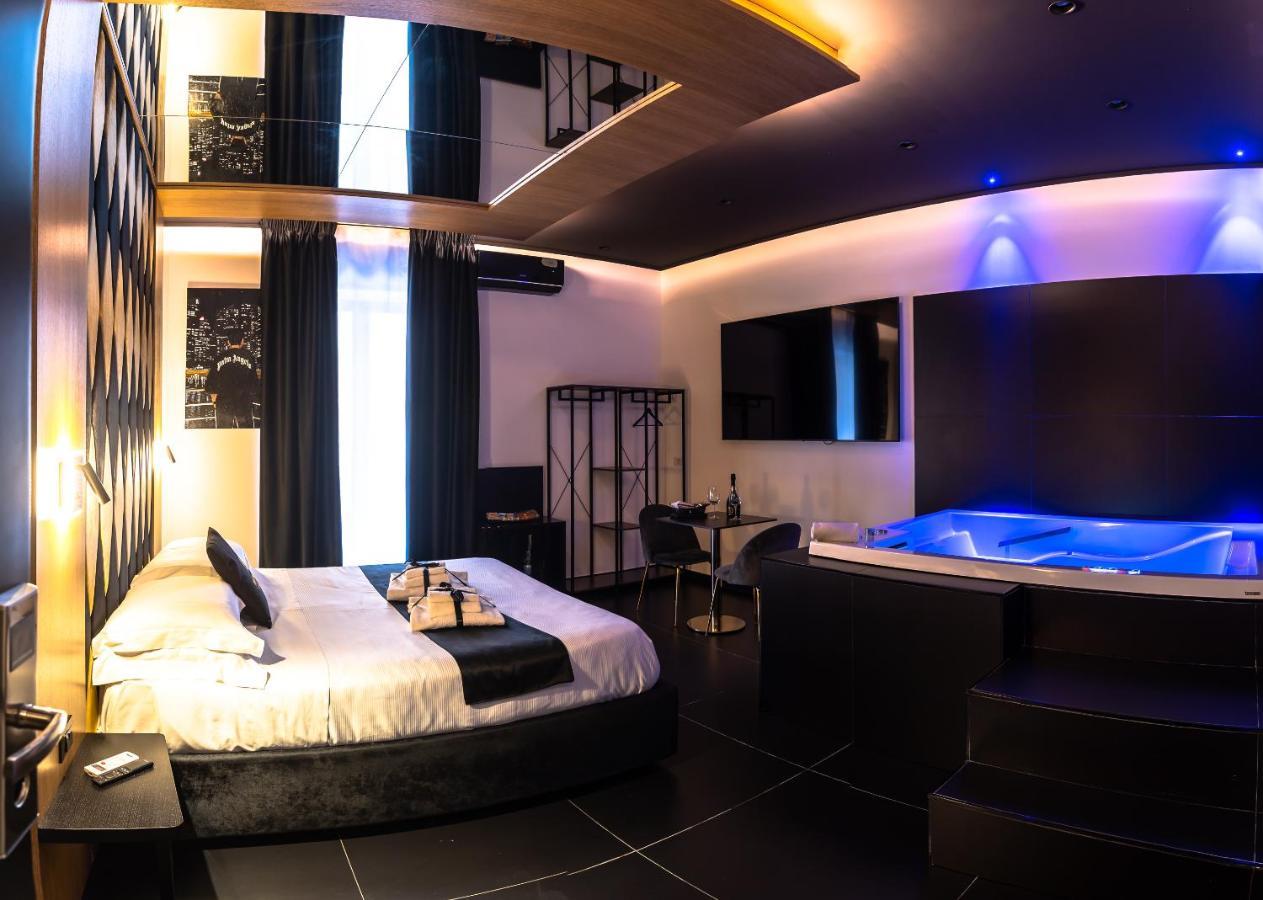 Maximum Hub Suite&Spa Palermo Exteriör bild