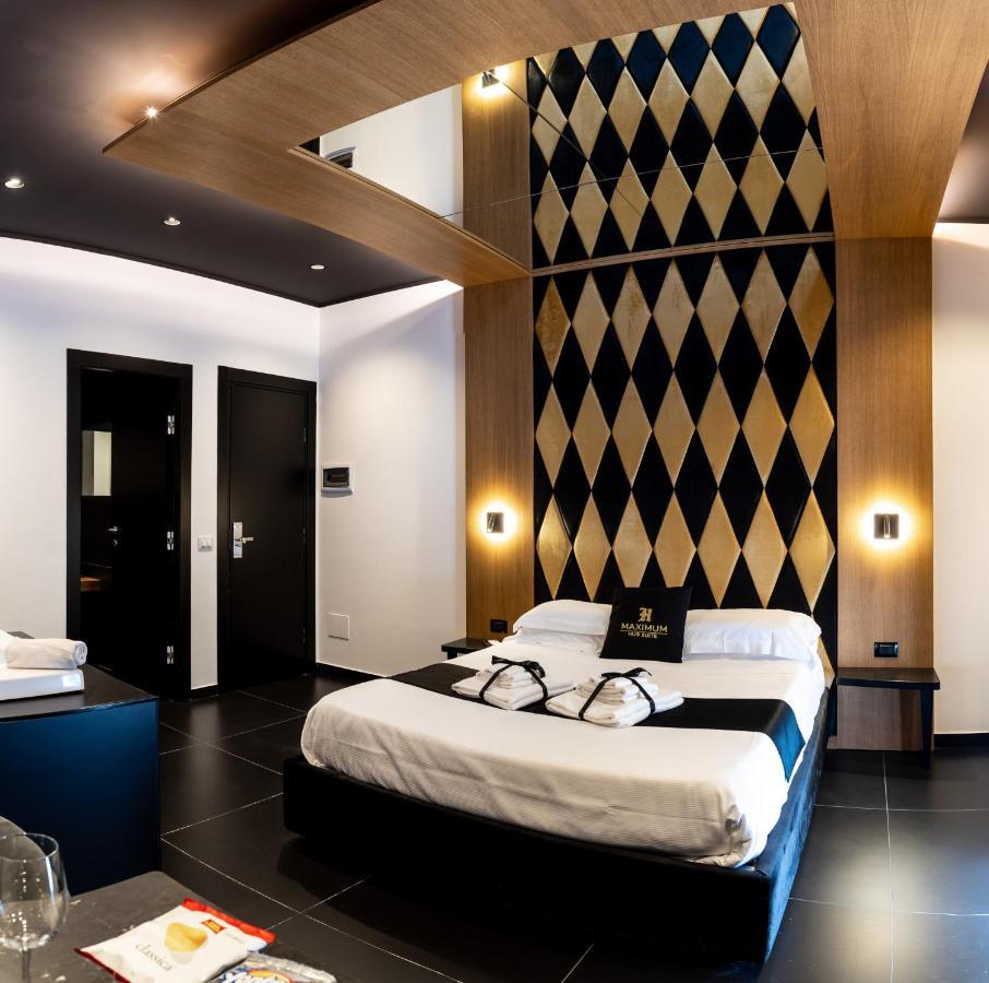 Maximum Hub Suite&Spa Palermo Exteriör bild