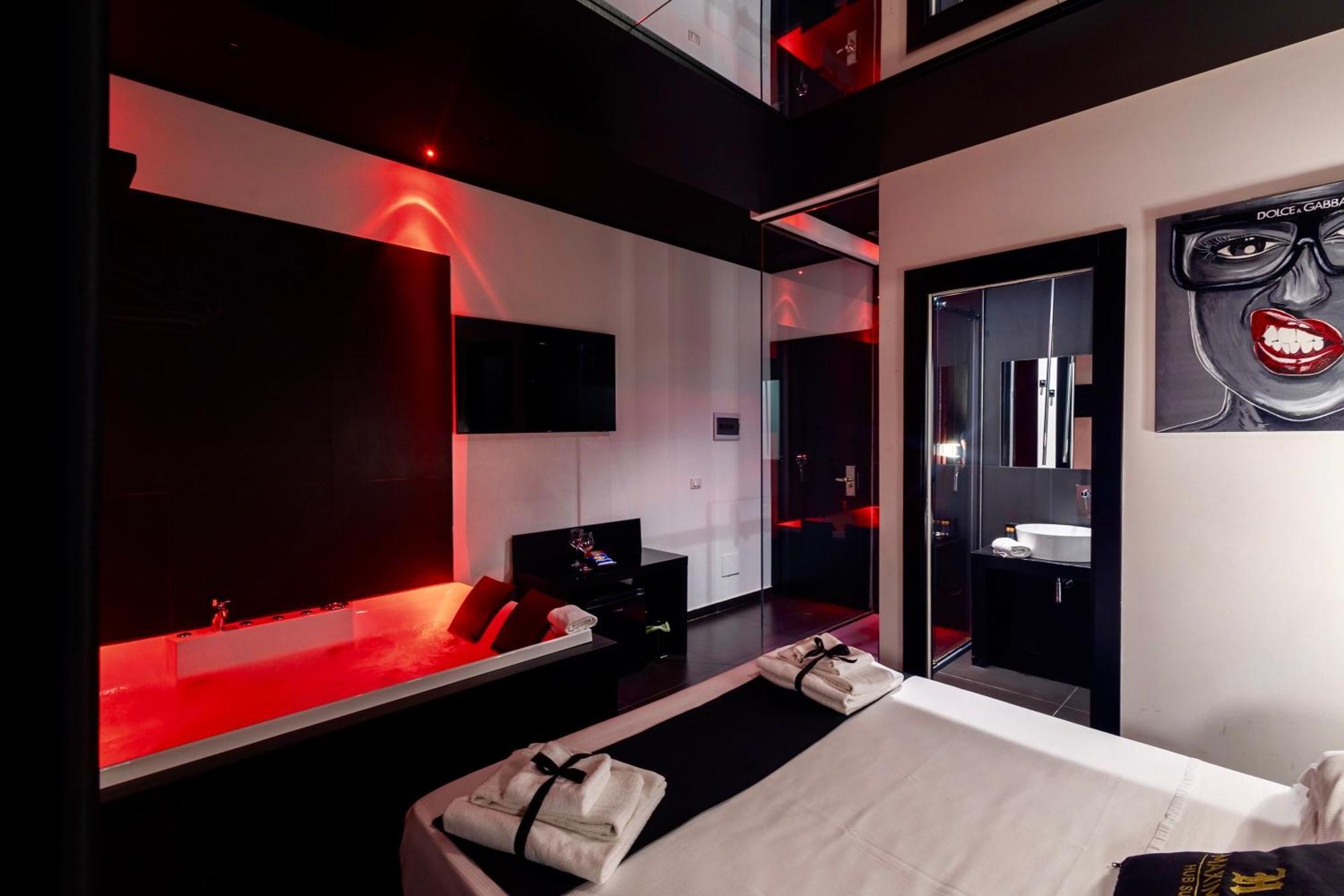 Maximum Hub Suite&Spa Palermo Exteriör bild