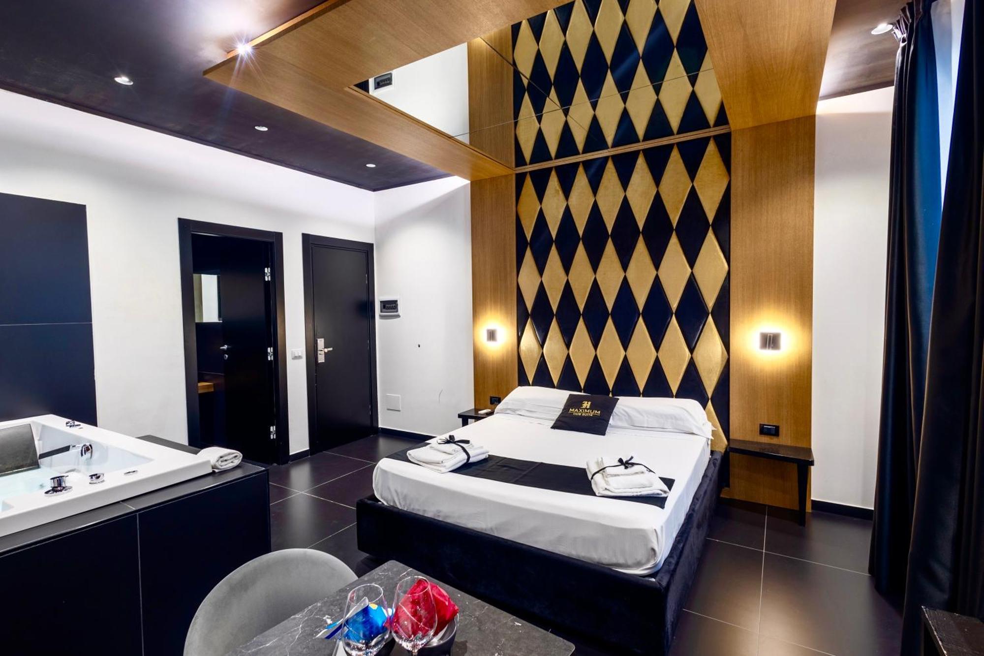 Maximum Hub Suite&Spa Palermo Exteriör bild