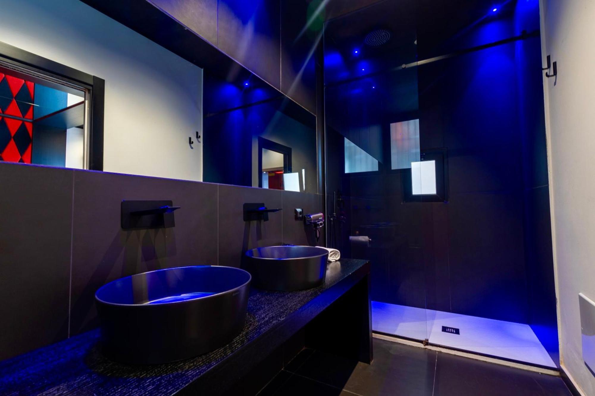 Maximum Hub Suite&Spa Palermo Exteriör bild