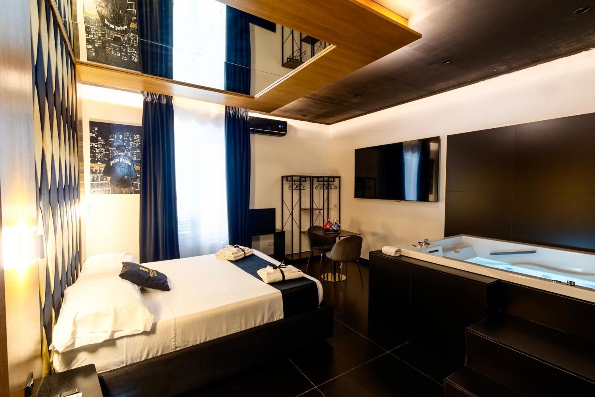 Maximum Hub Suite&Spa Palermo Exteriör bild