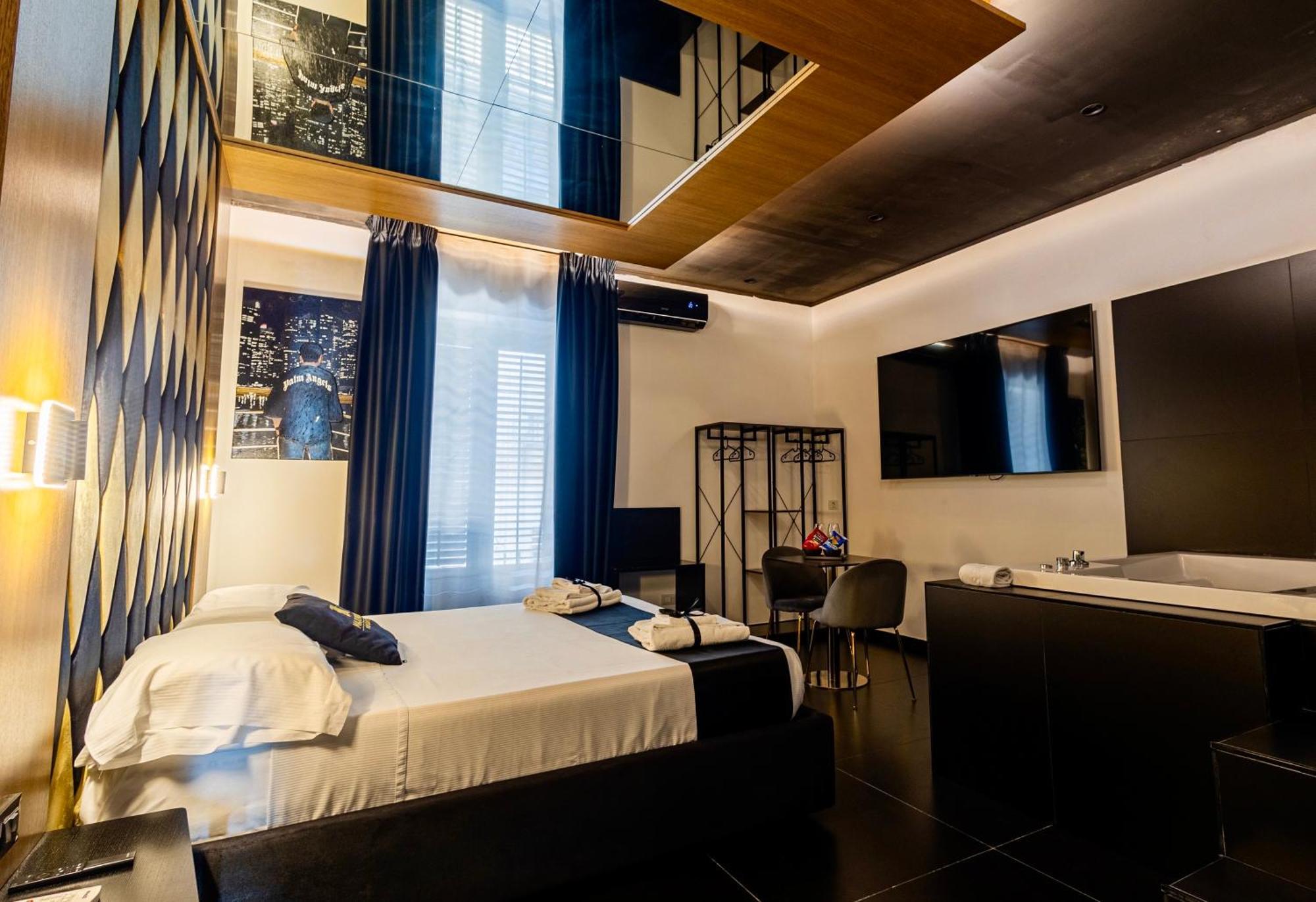 Maximum Hub Suite&Spa Palermo Exteriör bild