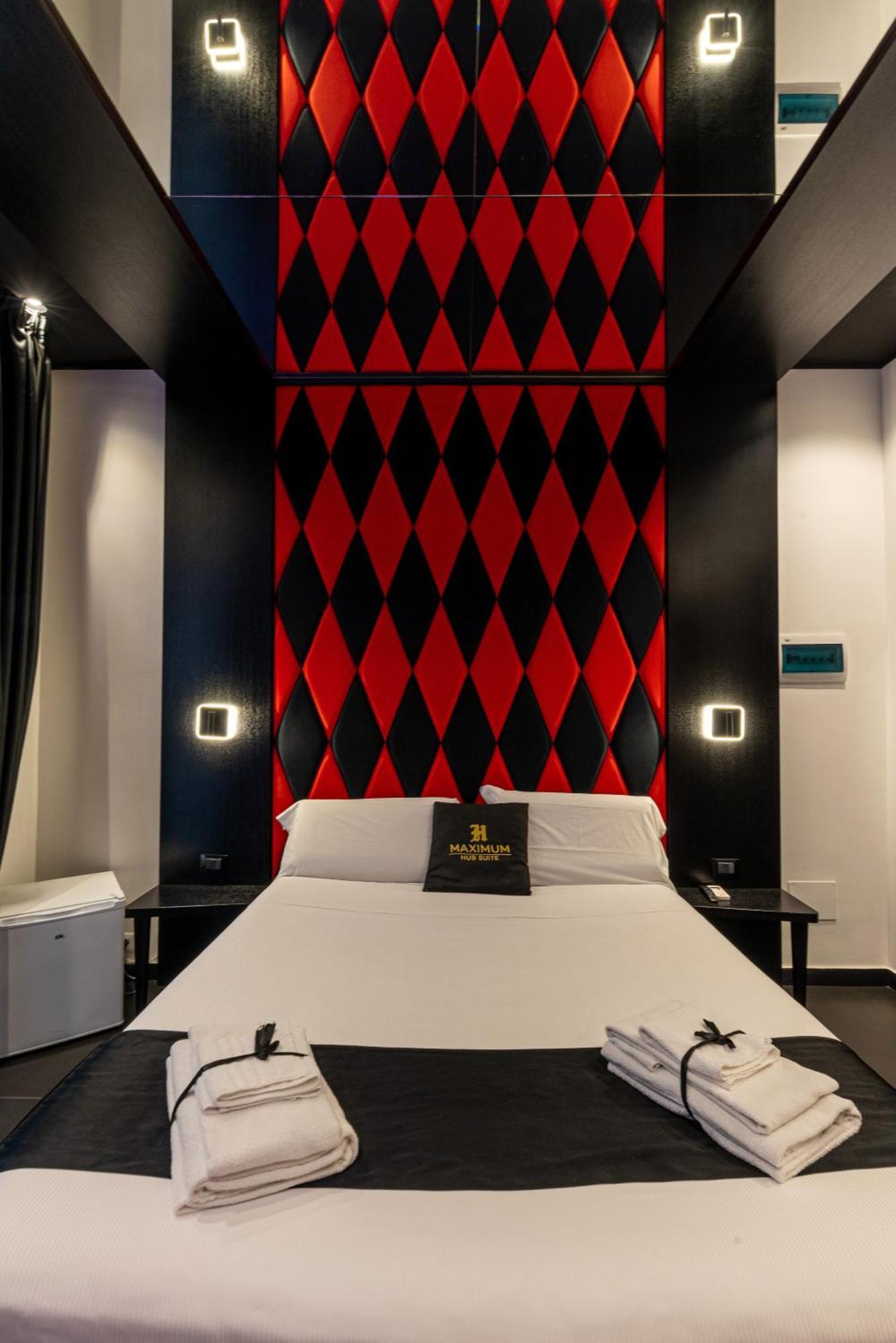 Maximum Hub Suite&Spa Palermo Exteriör bild